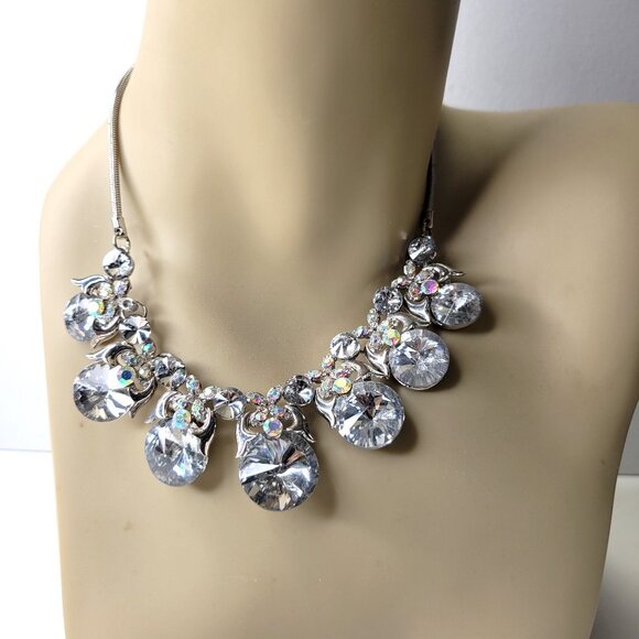 Vintage Clear Crystal Rhinestones Silvertone Necklace - Picture 1 of 12